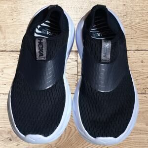 Hoka One Women’s Ora Recovery Shoes, Size 9